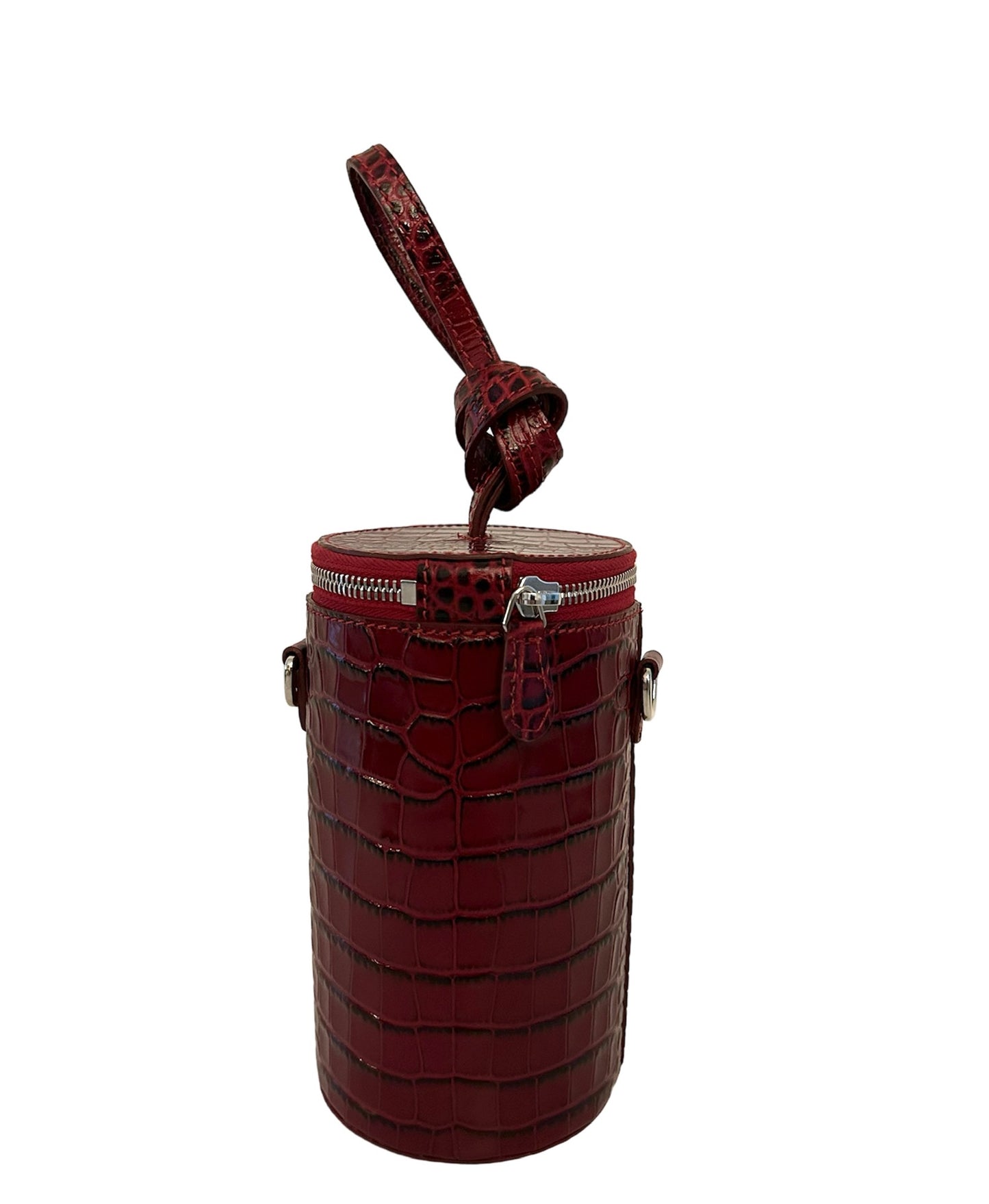 Fex bag
— embossed leather —
— red —