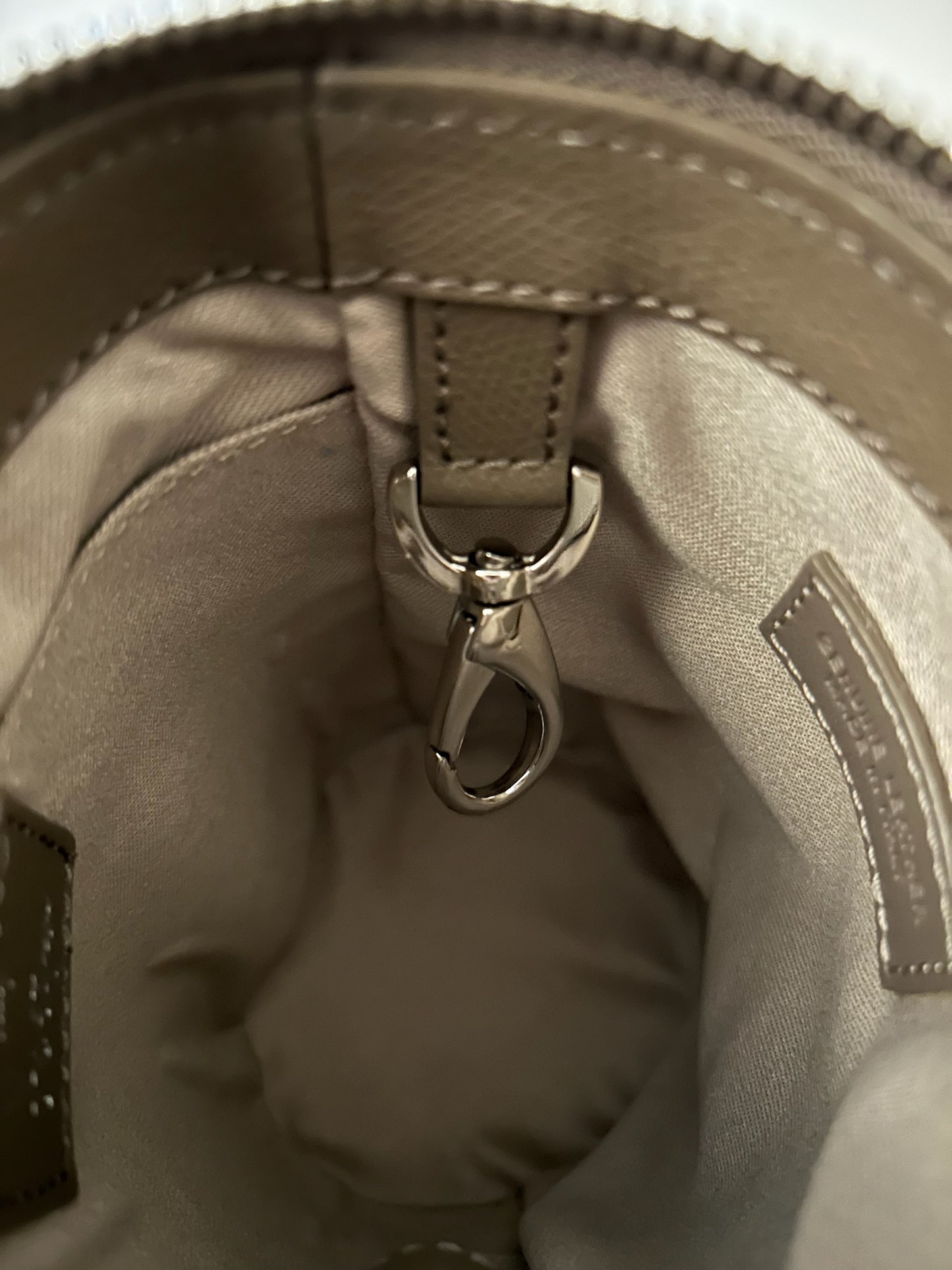 Fex bag
— soft grain —
— beige-grey —