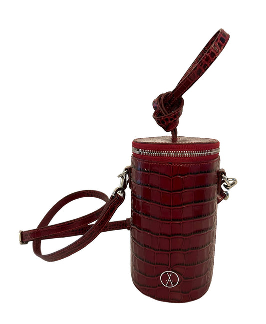 Fex bag 
— embossed leather — 
— red —